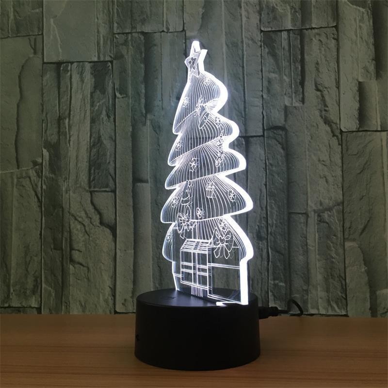 Lampa de Craciun 3D Model cu Baterii/USB Bradut Multicolor
