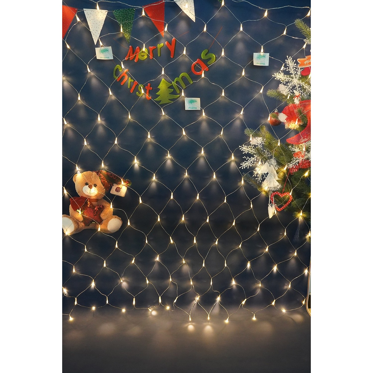 Sectiune Instalatie de Craciun , Tip Plasa, 160 LED-uri, 2 m x 2 m, 8 jocuri de lumini, Interconectabila, Fir transparent, Alb cald 2