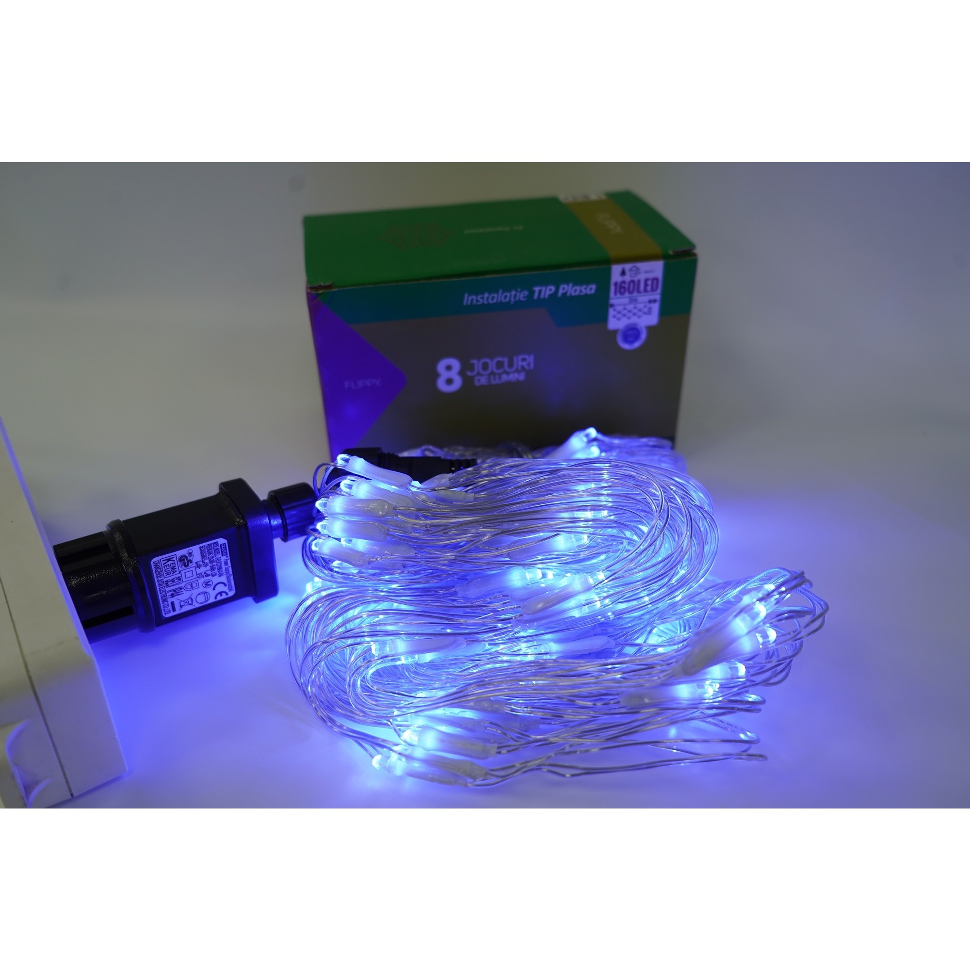 Sectiune Instalatie de Craciun , Tip Plasa, 160 LED-uri, 2 m x 2 m, 8 jocuri de lumini, Interconectabila, Fir transparent, Albastru 4