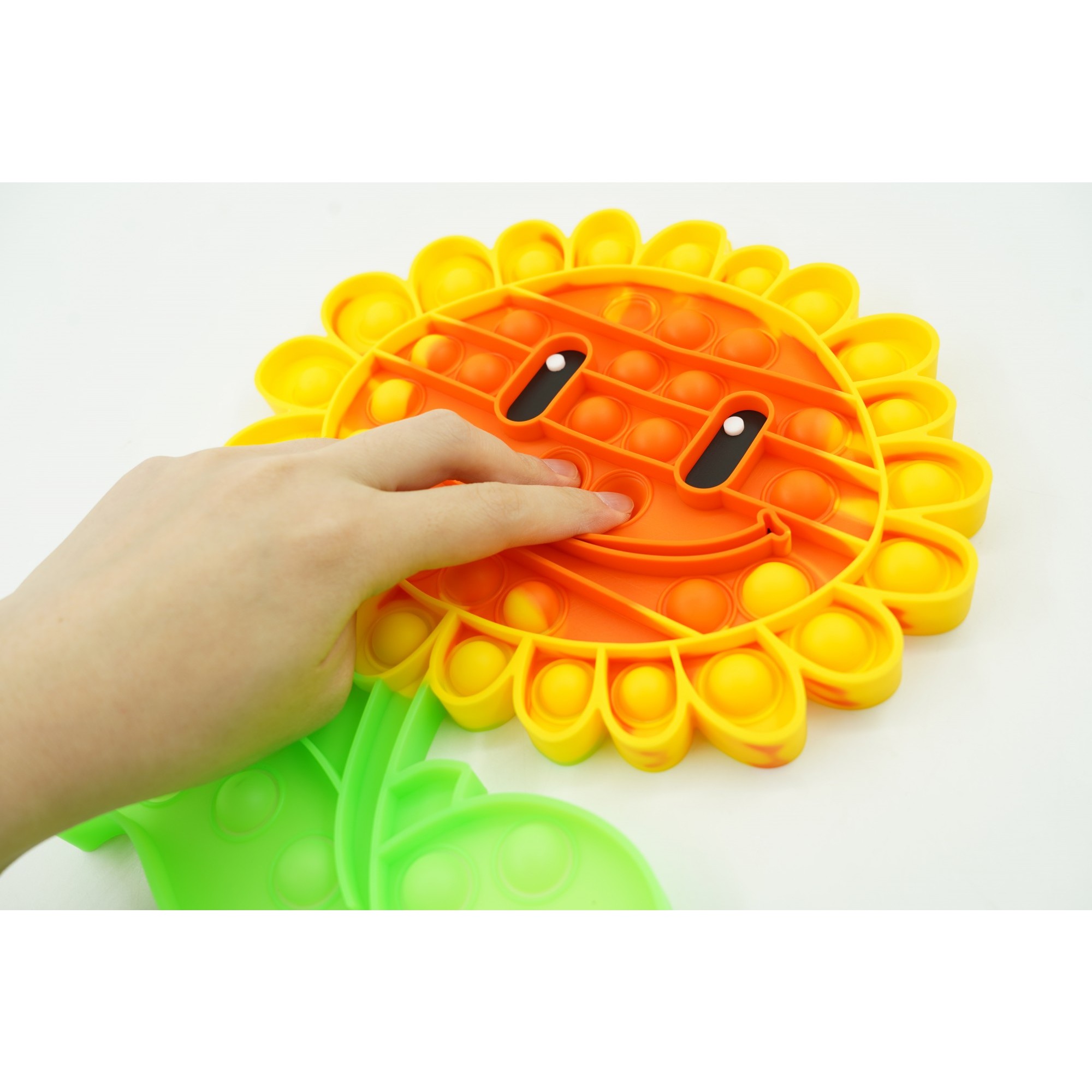 Jucarie antistres din silicon, Flippy, Pop It Now and Flip It, Floarea soarelui, Multicolor, V1