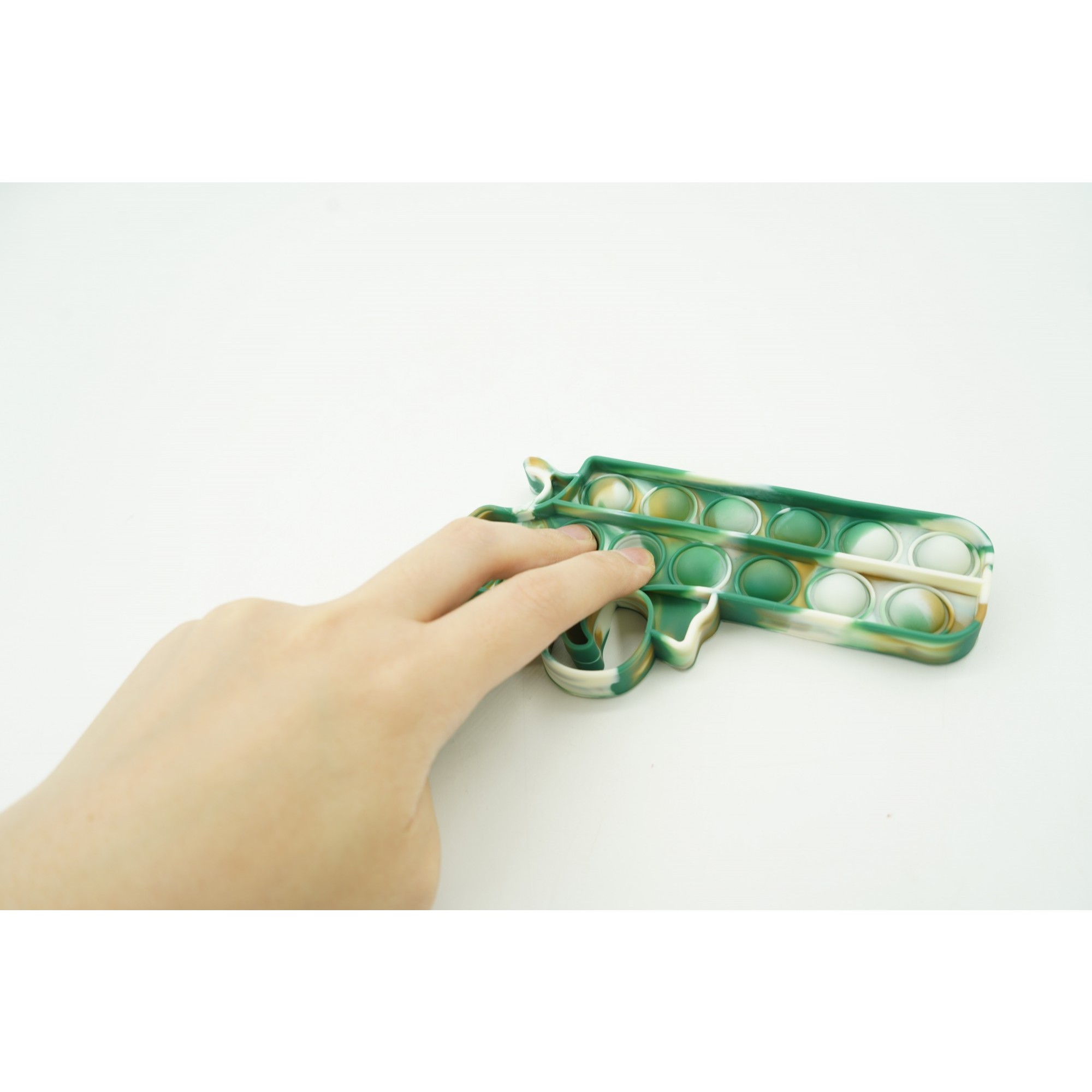 Jucarie antistres din silicon, Pop It Now and Flip It, Pistol, Alb/Verde
