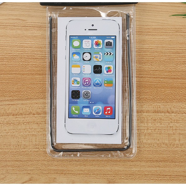 Husa subacvatica Fosforescenta Waterproof Flippy, Snowproof, Lumineaza in intuneric, Universala, cu Snur, pentru telefon sau documente, Negru