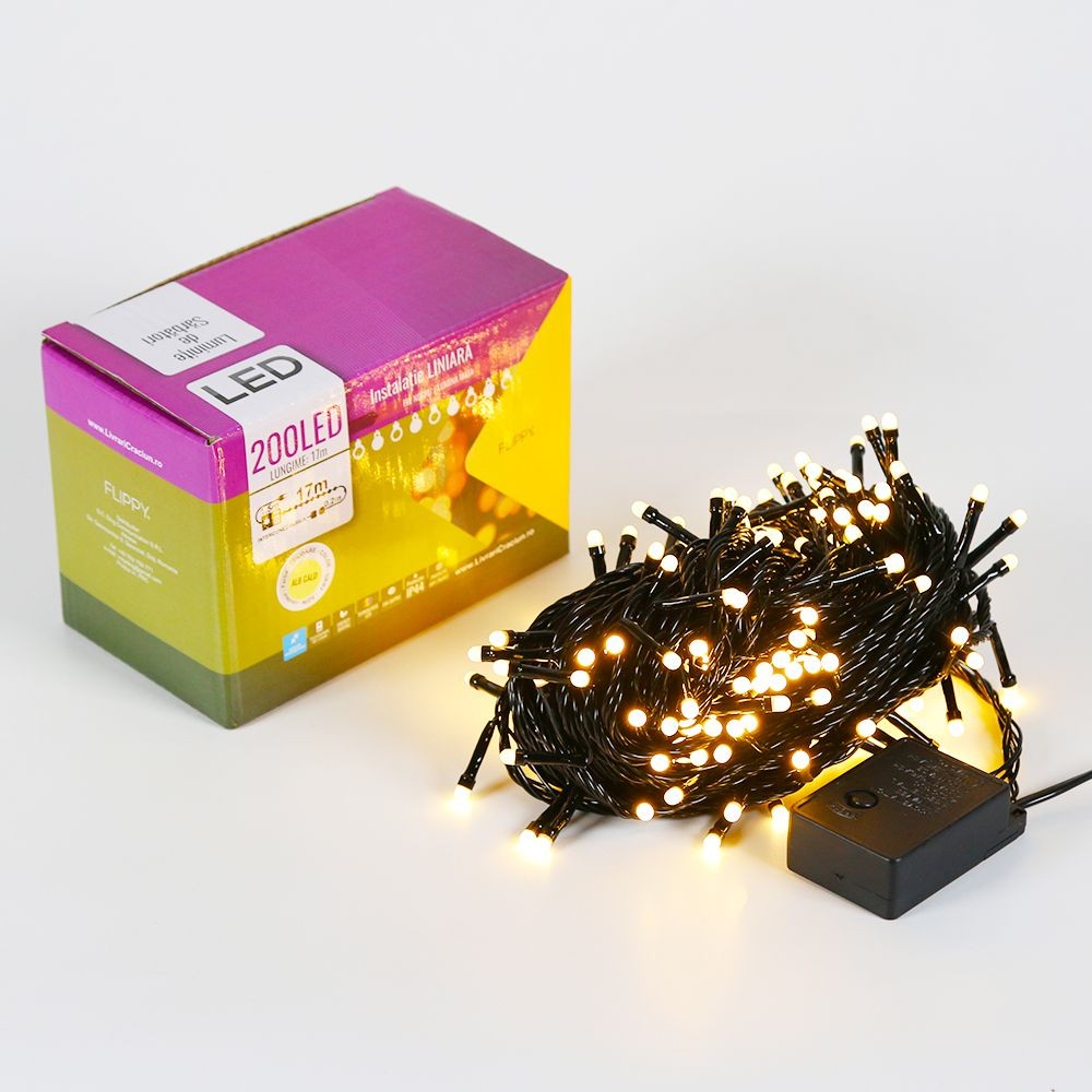 Instalatie de Craciun Flippy® Tip Liniara, Fir Negru, 17 m, 200 LED-uri Mici Rotunde, Interconectabila, Alb Cald