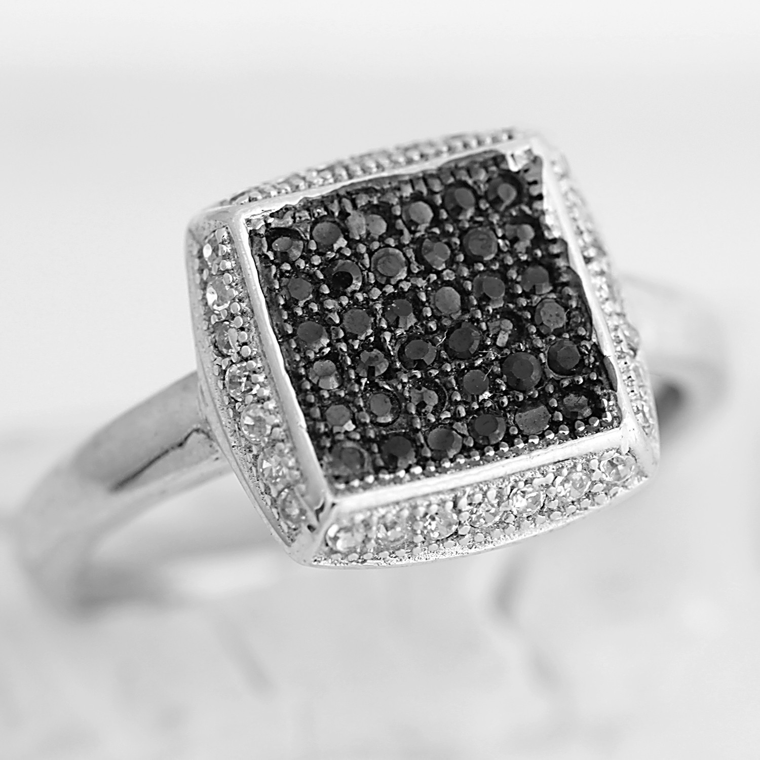 Inel de dama din Argint 925 cu model patrat si zirconii, marimea 57