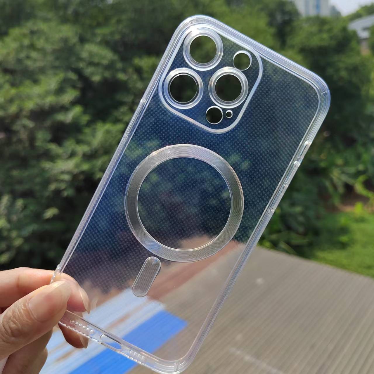 Husa de protectie, Flippy, iPhone 11 Pro, Transparenta, Compatibila cu incarcarea wireless MagSafe, Transparenta