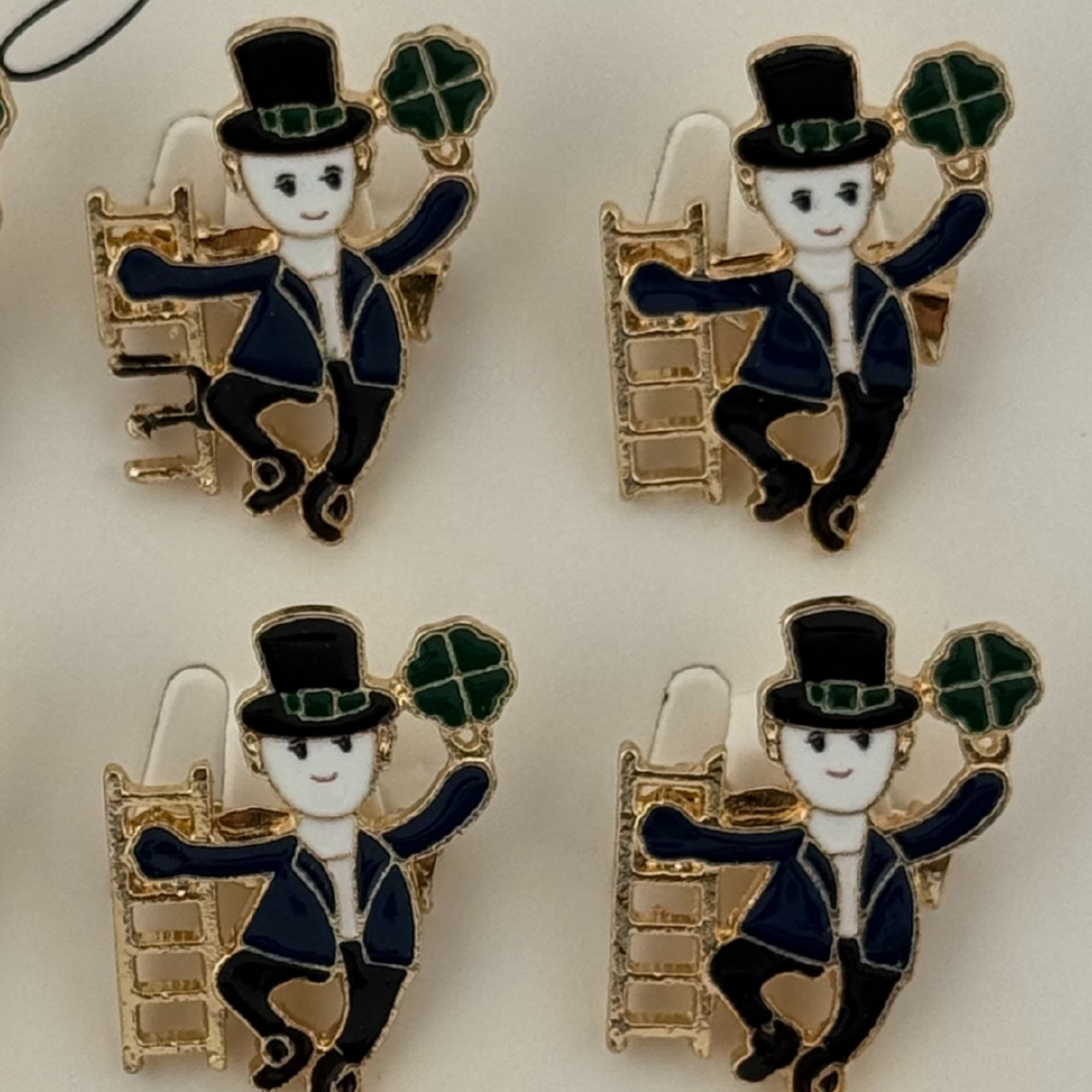 Set 12 Brose Martisor Primavara, Jolie, Model Cosar pe Scara si Trifoi, Multicolor