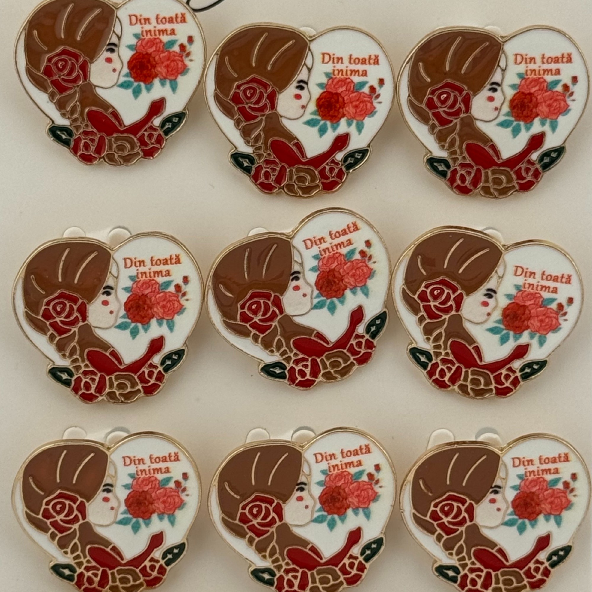 Set 12 Brose Martisor Primavara, Jolie, Model Fata, Mesaj Din Toata Inima, Multicolor