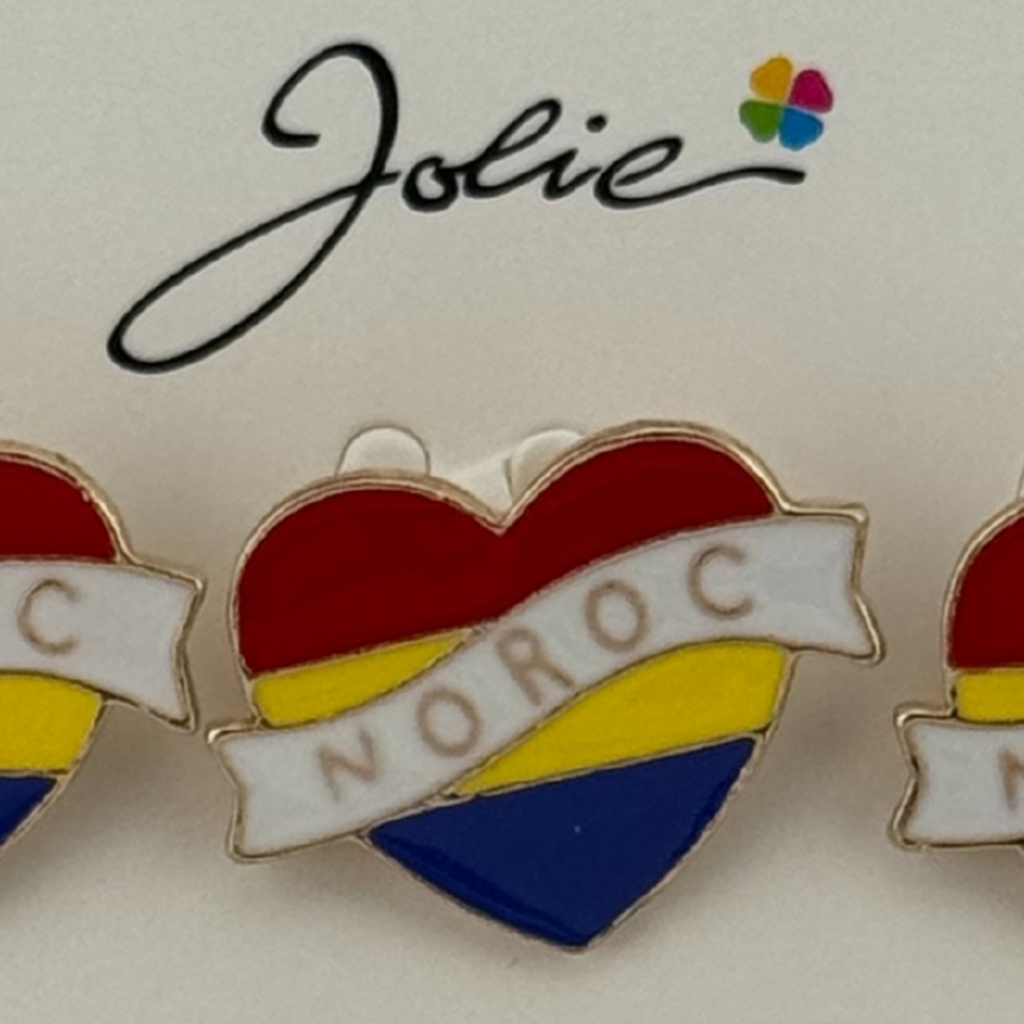 Set 12 Brose Martisor Primavara, Jolie, Model Inima Tricolor, cu Mesaj Noroc