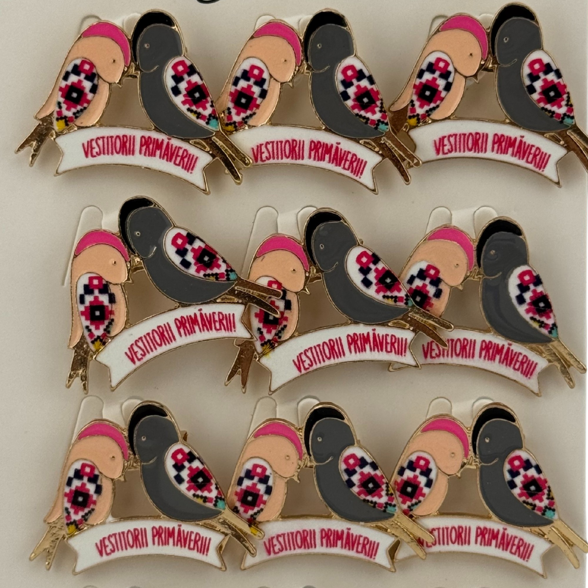 Set 12 Brose Martisor Primavara, Jolie, Model Randunele, cu Mesaj Vestitorii Primaverii