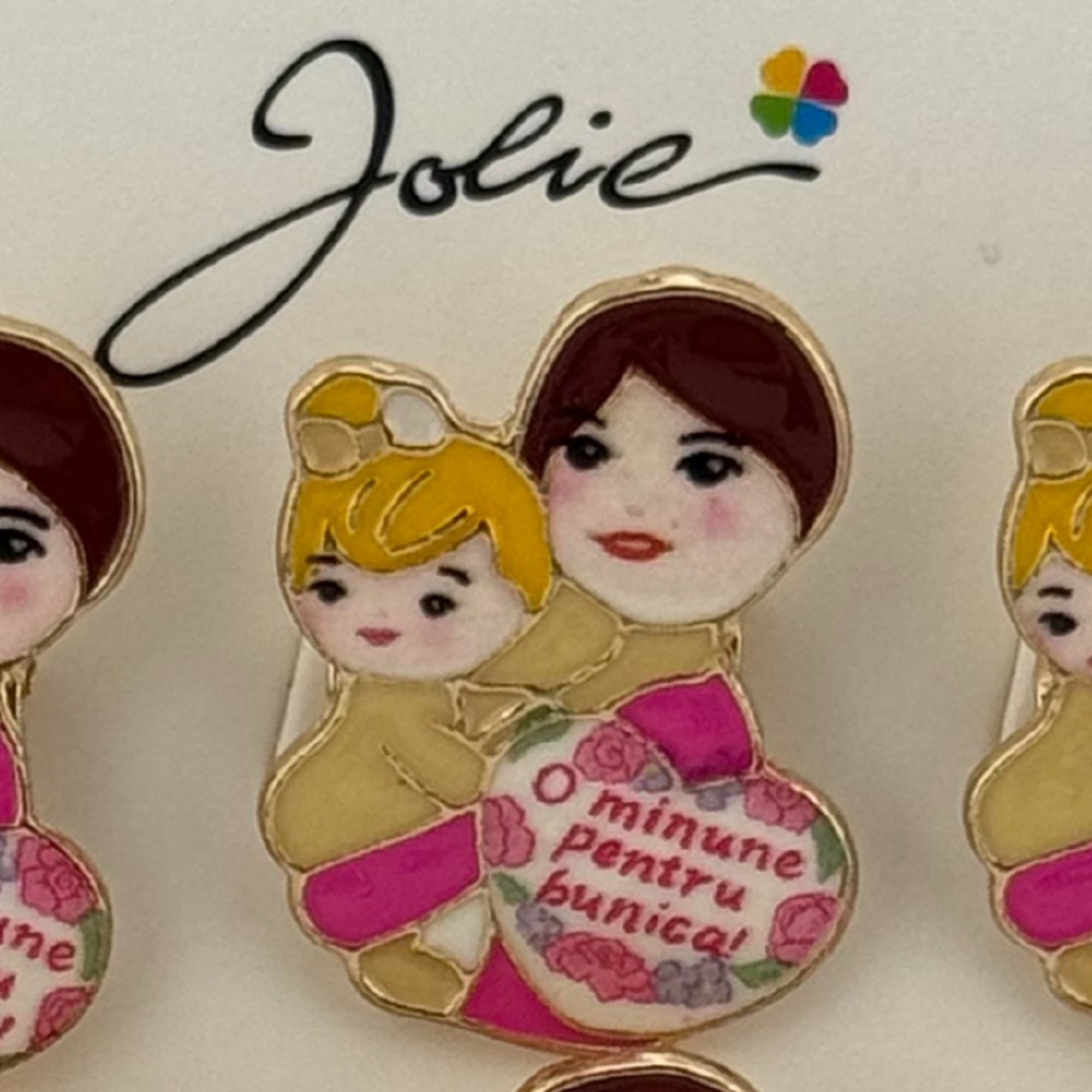 Set 12 Brose Martisor Primavara, Jolie, Model Femeie si Copil, cu Mesaj O Minune Pentru Bunica, Multicolor