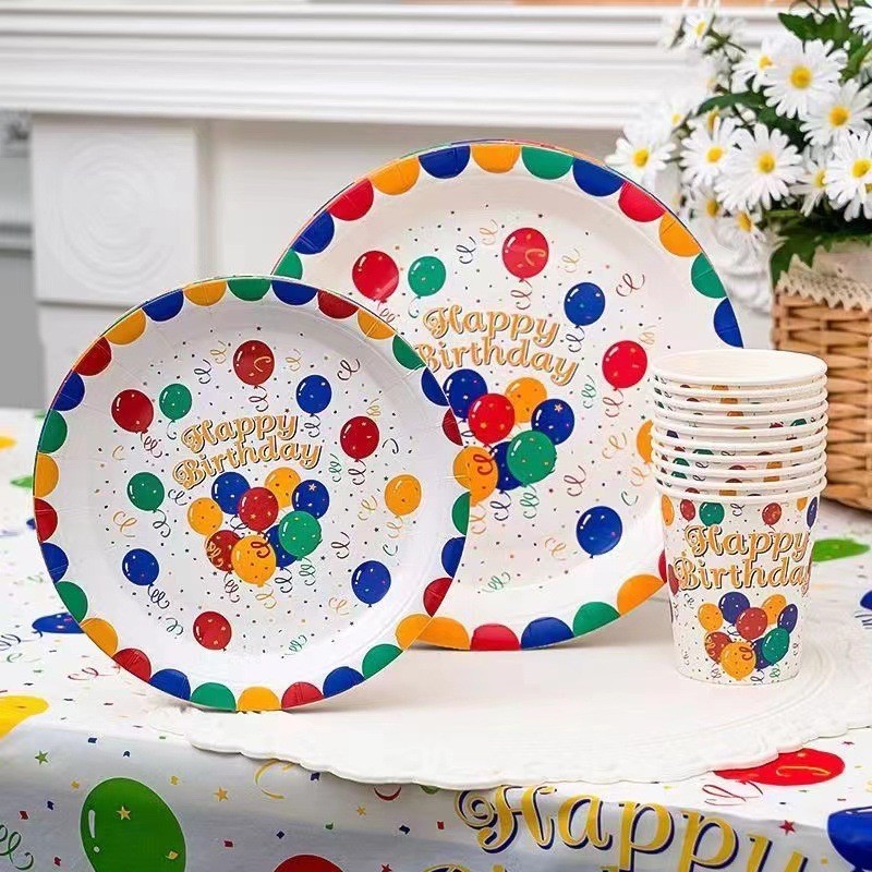 Set 10 Farfurii de Unica Folosinta, Flippy, din Carton, 23 cm, Model Happy Birthday, Multicolor