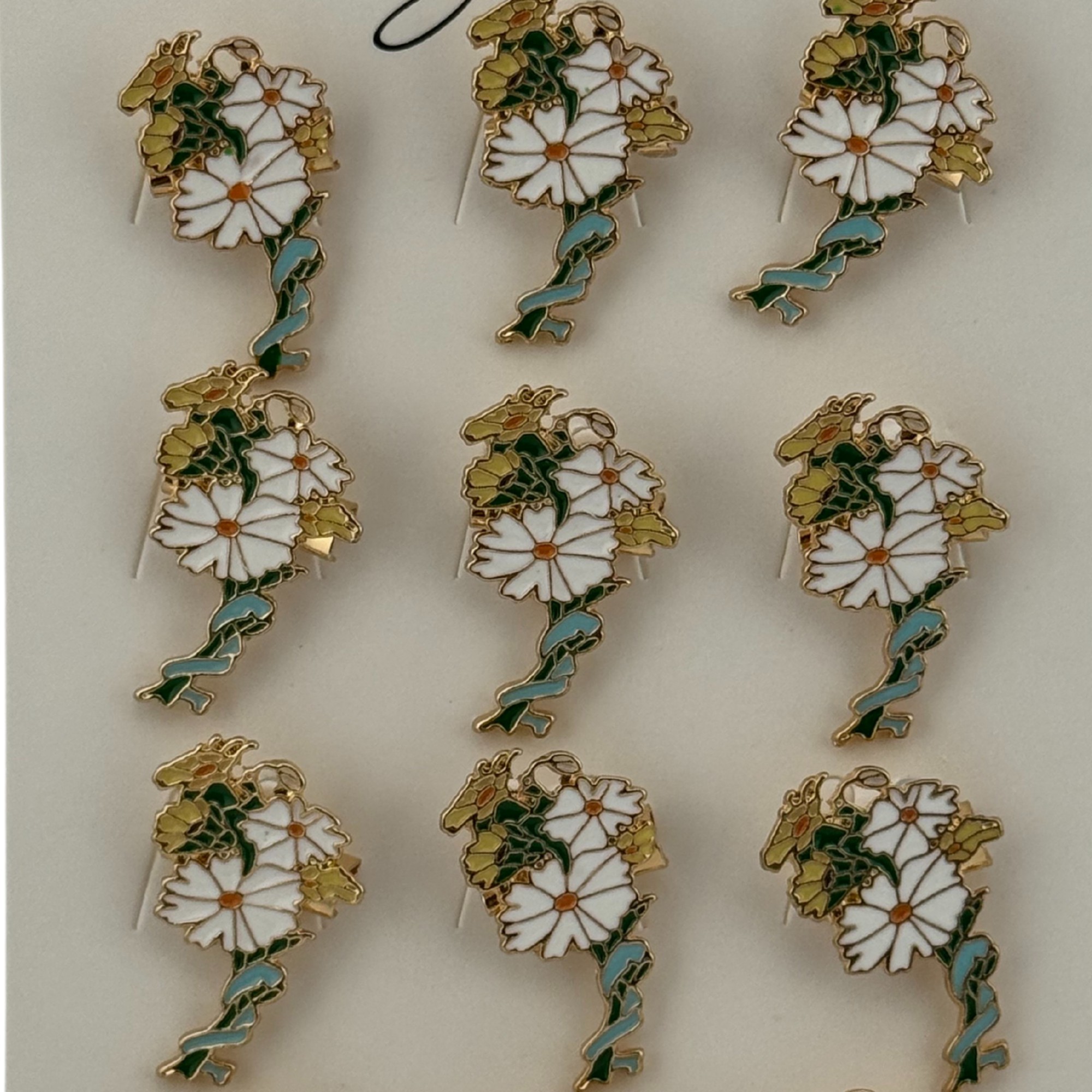 Set 12 Brose Martisor Primavara, Jolie, Model Margarete Impletite