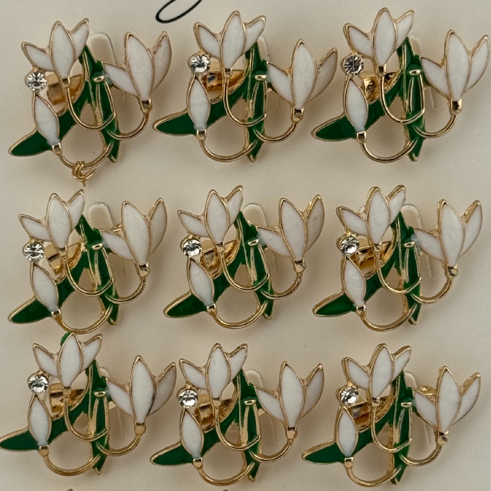 Set 12 Brose Martisor Primavara, Jolie, Model Buchet Ghiocei cu Piatra