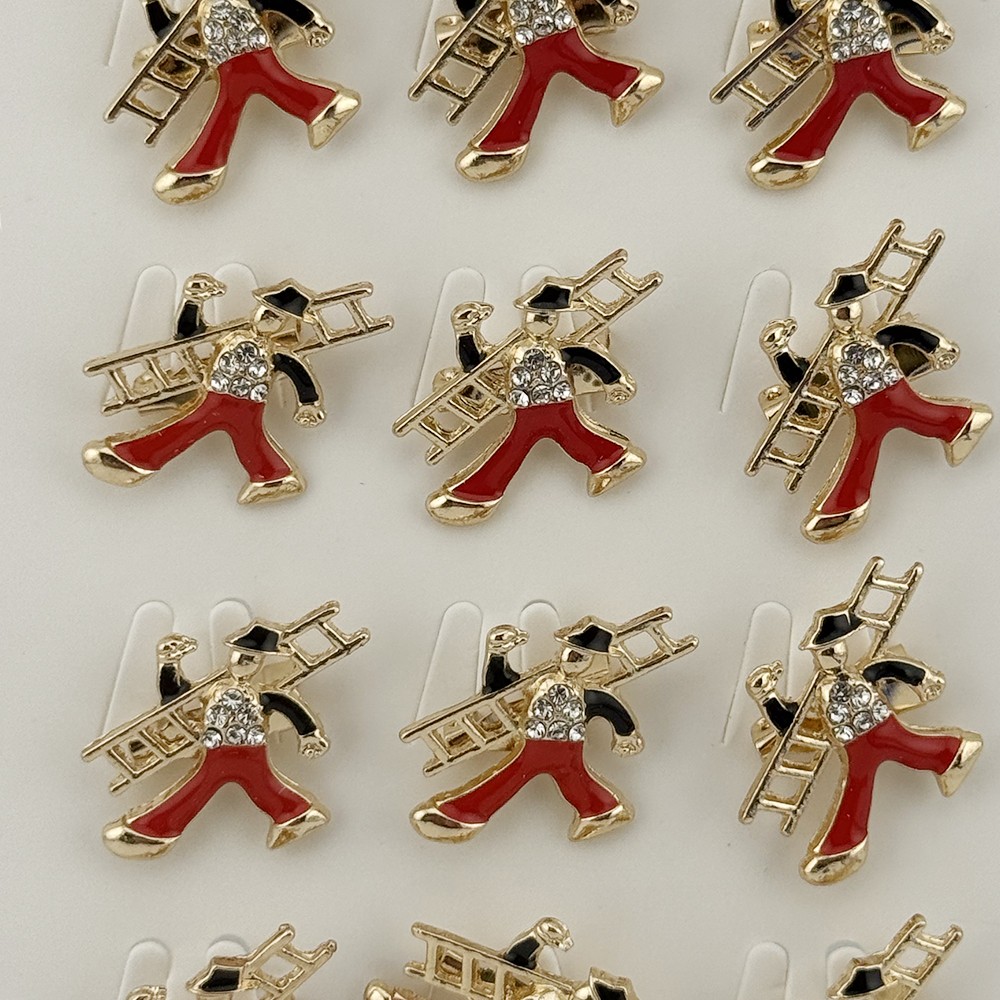 Set 12 Brose Martisor Primavara Cosar, Jolie, Brose din Metal, Aspect Lacuit, 2 x 2,5 cm per Unitate, Auriu cu Rosu