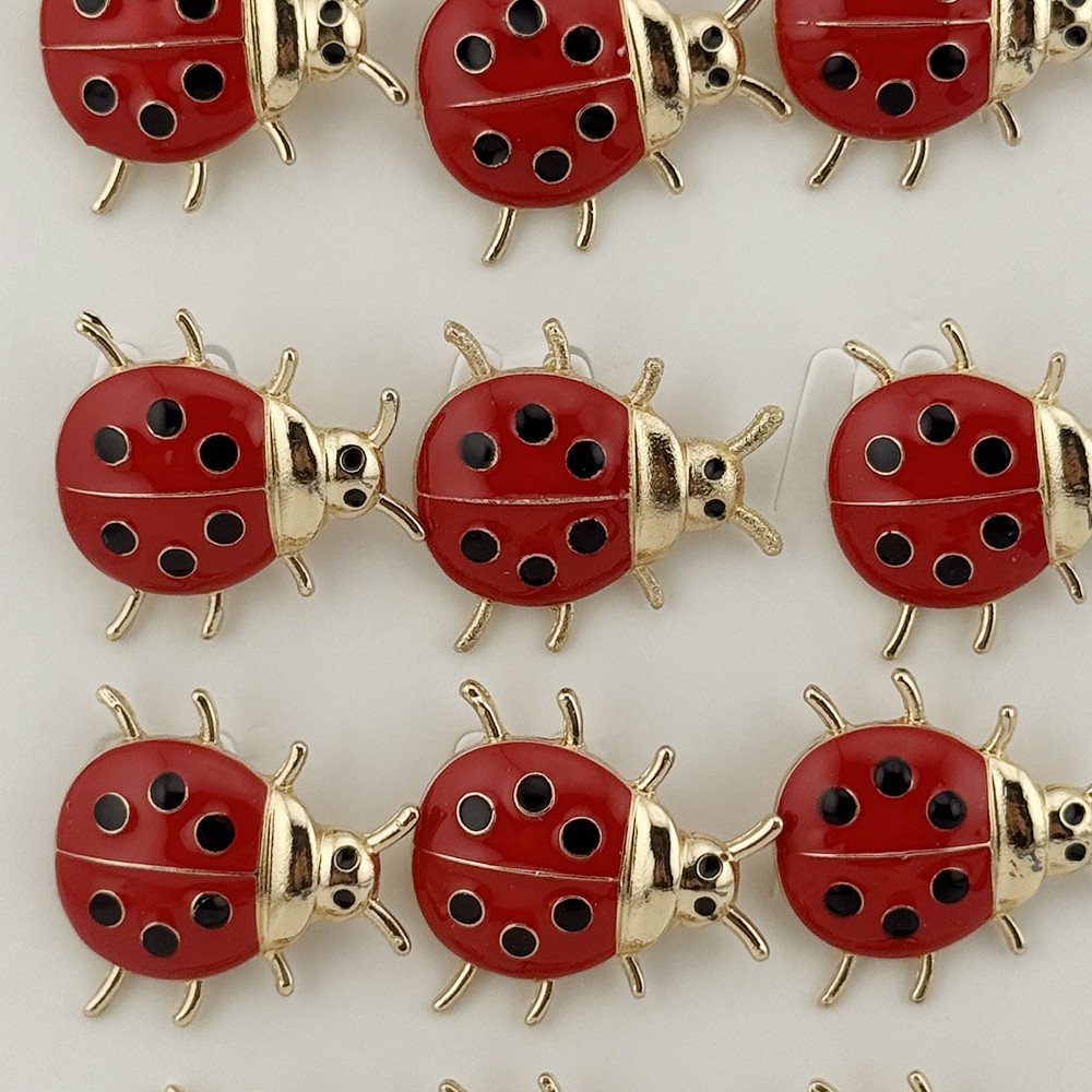 Brose Martisor Primavara, Jolie, Set 12 Bucati, Model Buburuza Mare, Brosa din Metal, 3 x 2 cm per Bucata, Rosu