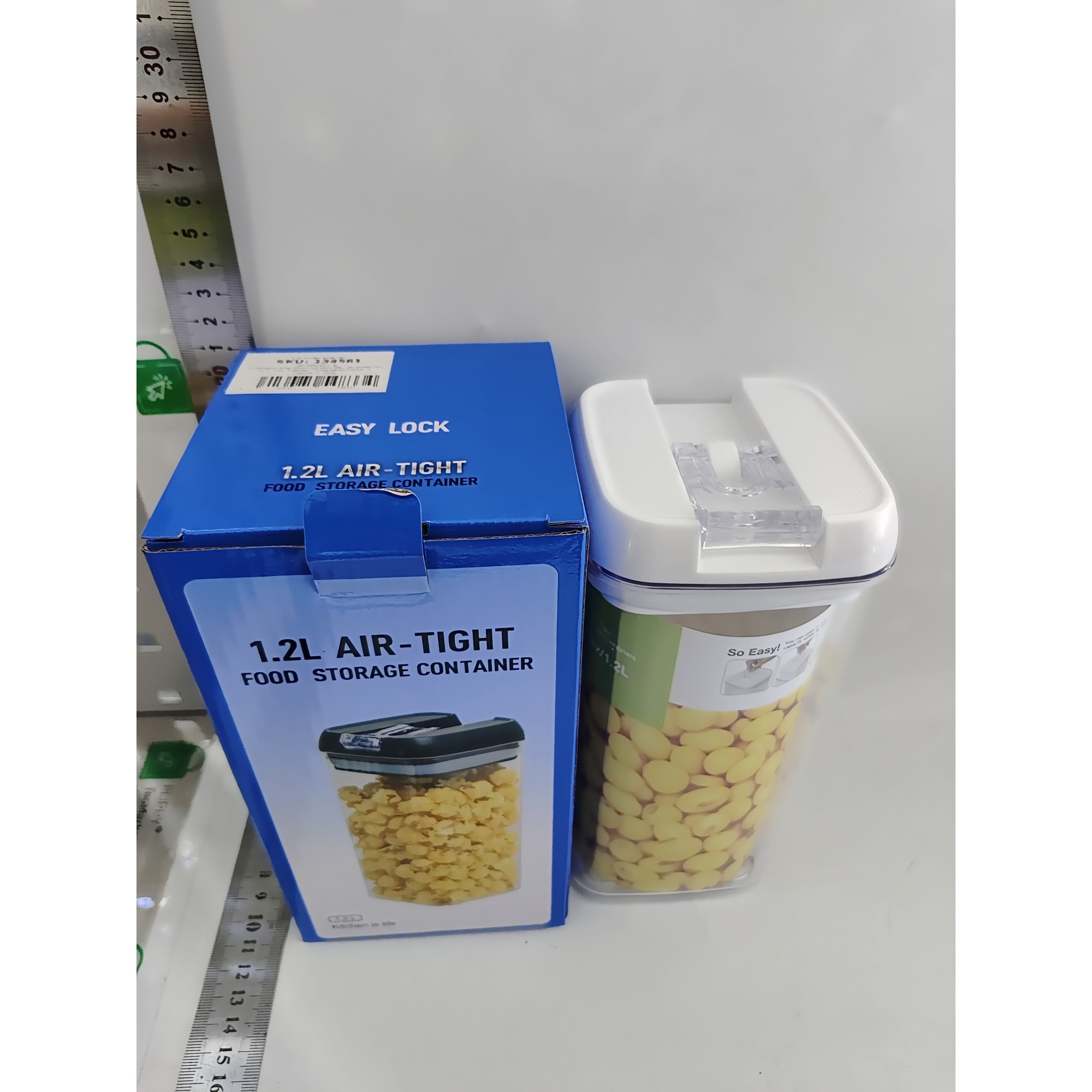 Cutie de Depozitare Alimente, Flippy, Cutie de Depozitare tip Container pentru Bucatarie, cu Capac, Inchidere Ermetica, Cutie pentru Cereale, 20.5 x 10 x 10 cm, volum 1.2 L, Alb