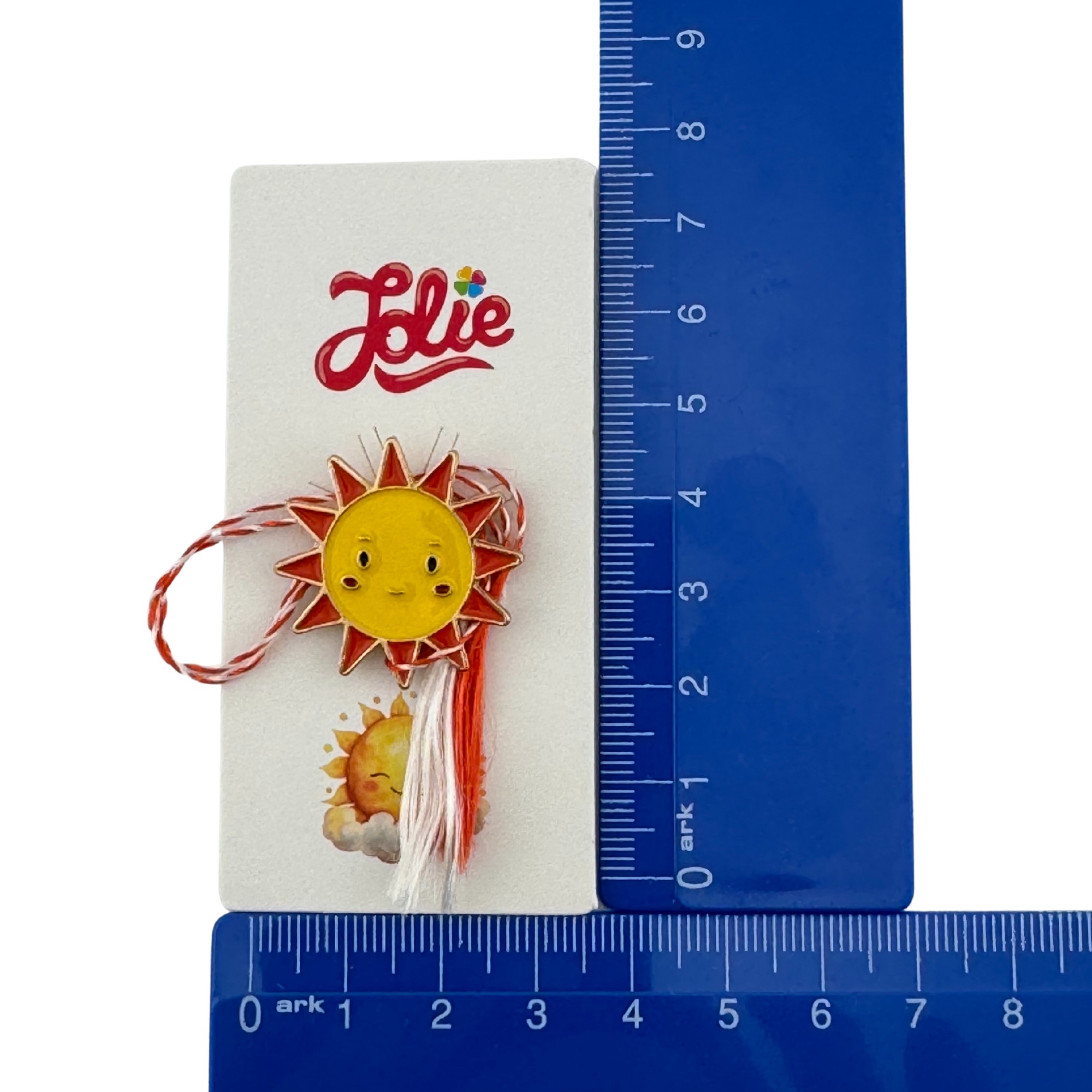 Martisor pentru copii, Jolie, Material Metal, Ambalaj Carton cu Design, Dimensiune Brosa Aproximativ 2x2 cm, Multicolor, Model Soare