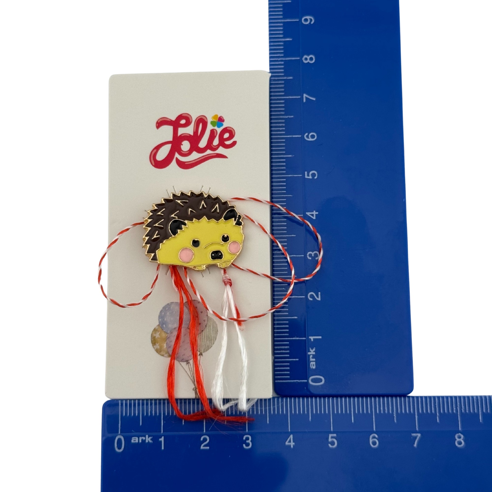 Martisor pentru copii, Jolie, Material Metal, Ambalaj Carton cu Design, Dimensiune Brosa Aproximativ 2x2 cm, Multicolor, Model Arici