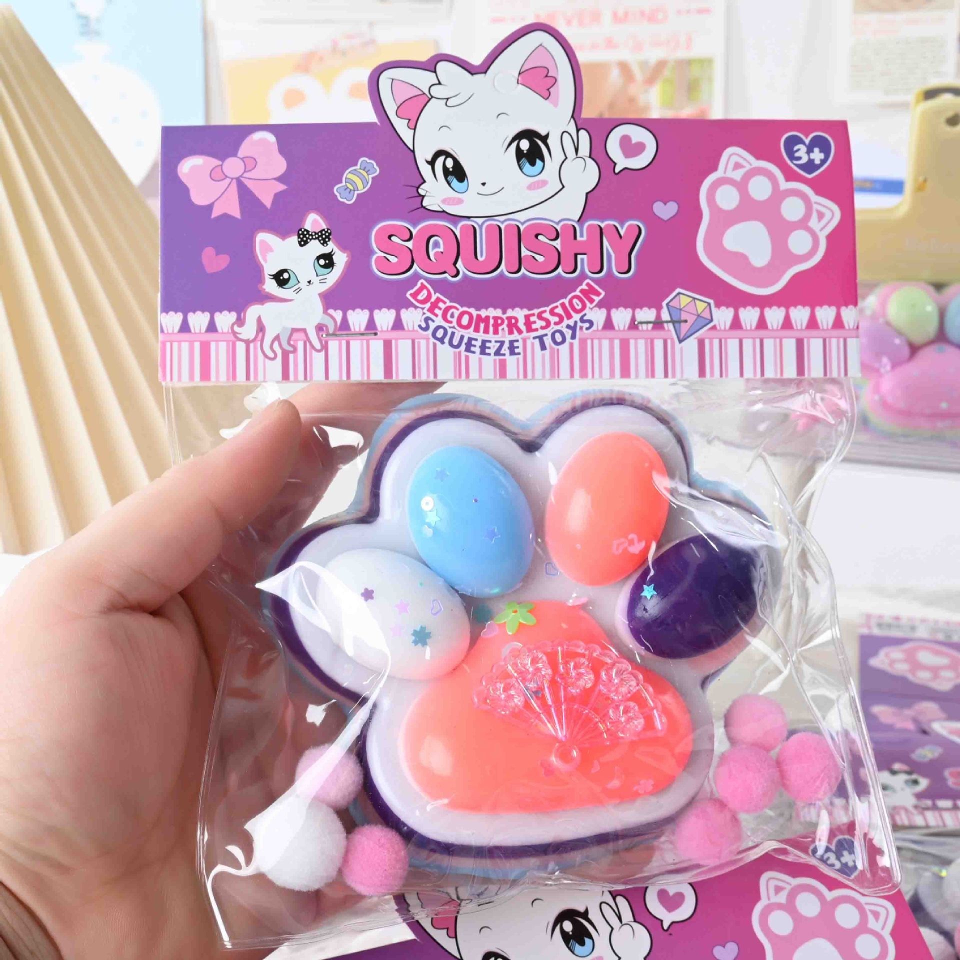Jucarie Antistres Squishy, Flippy, cu Revenire Lenta, Squeeze Toys, Model Cat Paw, 12.5x10.5 cm, 220g, +3 Ani, din TPR, Model 1, Multicolor