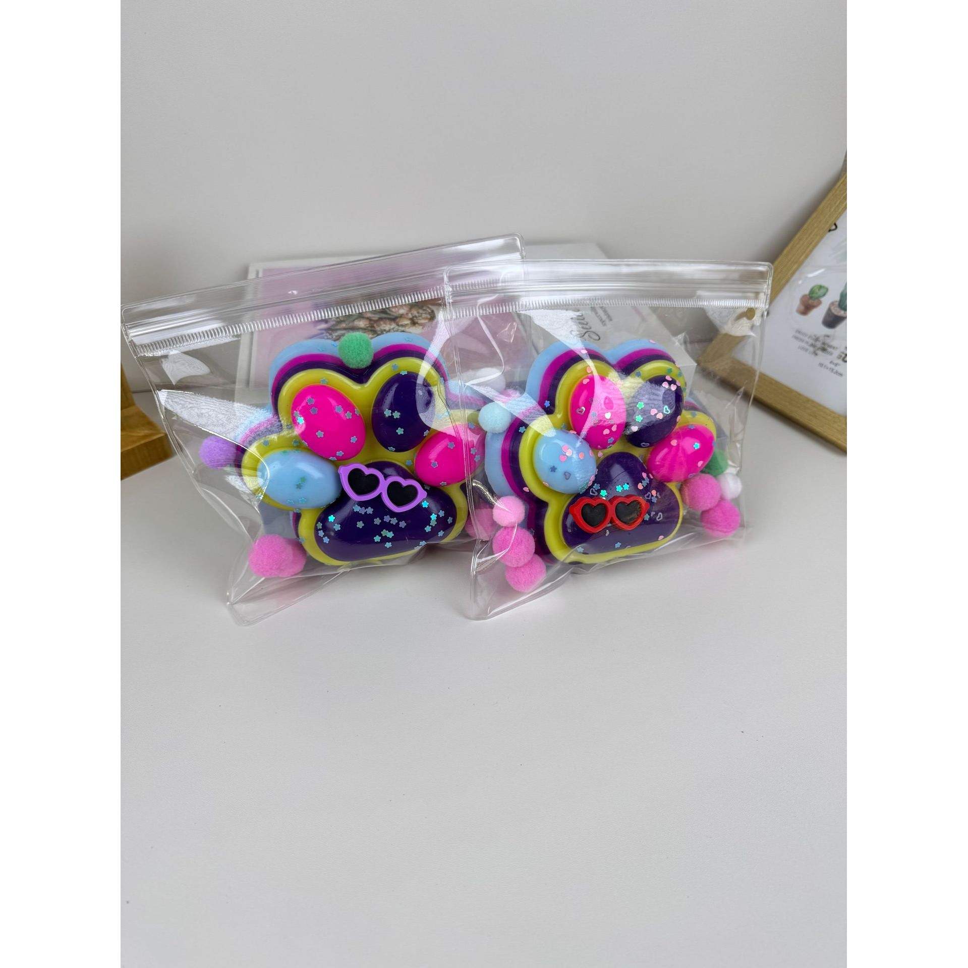 Jucarie Antistres Squishy, Flippy, cu Revenire Lenta, Squeeze Toys, Model Cat Paw, 12.5x10.5 cm, 220g, +3 Ani, din TPR, Model 5, Multicolor