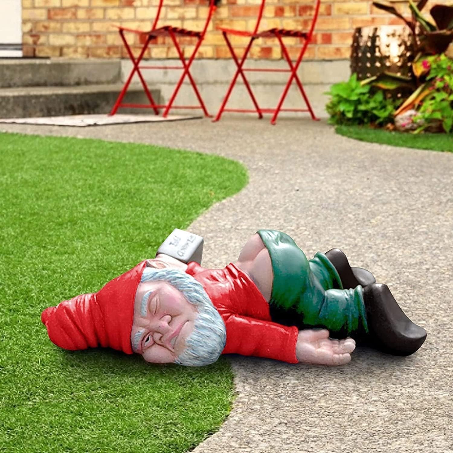 Decoratiune pentru Gradina, Flippy, Model Pitic de Gradina Beat, Statuie Amuzanta pentru Gradina, Decor pentru Gradina, Gnom Beat, 12 cm, Rosu