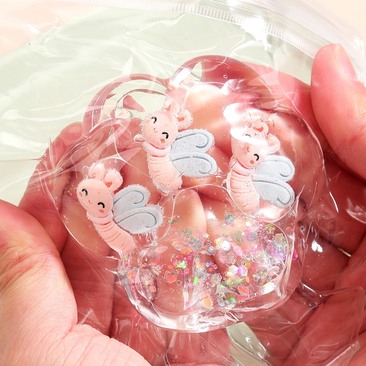 Jucarie Antistres Squishy, Flippy, cu Revenire Lenta, Squeeze Pinch Family, Model Cat Paw, 6.5 x 7 cm, din Tpr, 4-6 Ani, Model 7 Insecte, Transparent