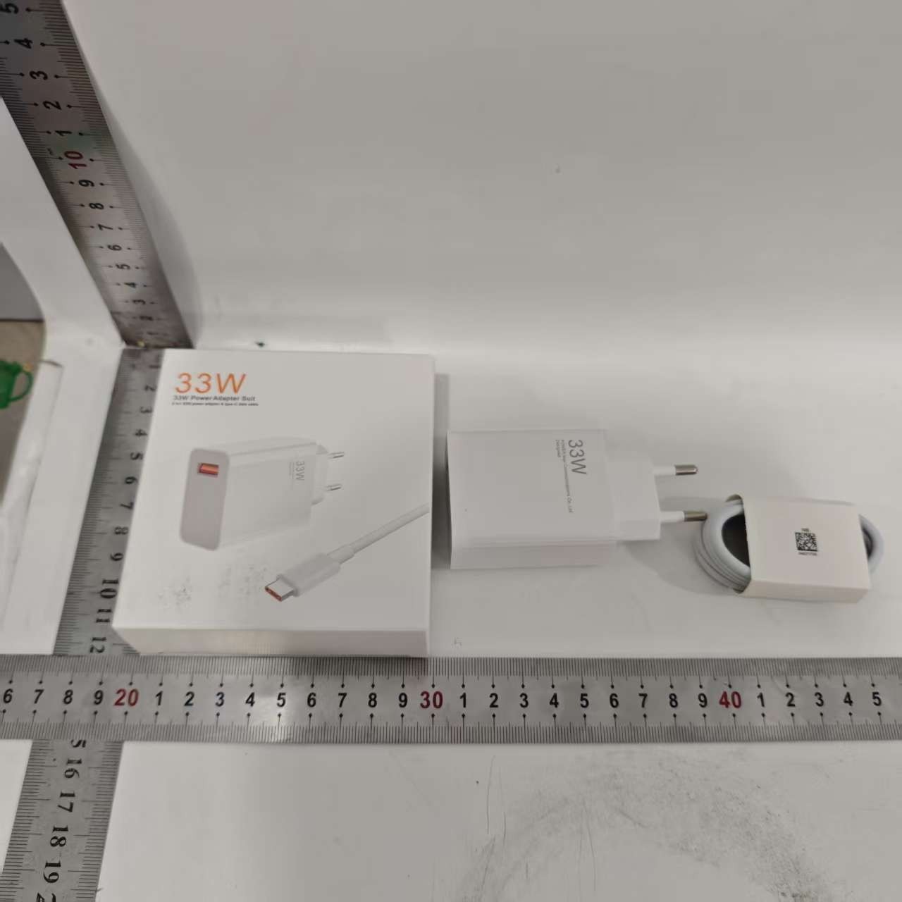 Incarcator Retea Super Charge pentru Telefon, Flippy, 33W Standard UE, Port USB-B cu Cablu TYPE-C de 1m Inclus, Alb