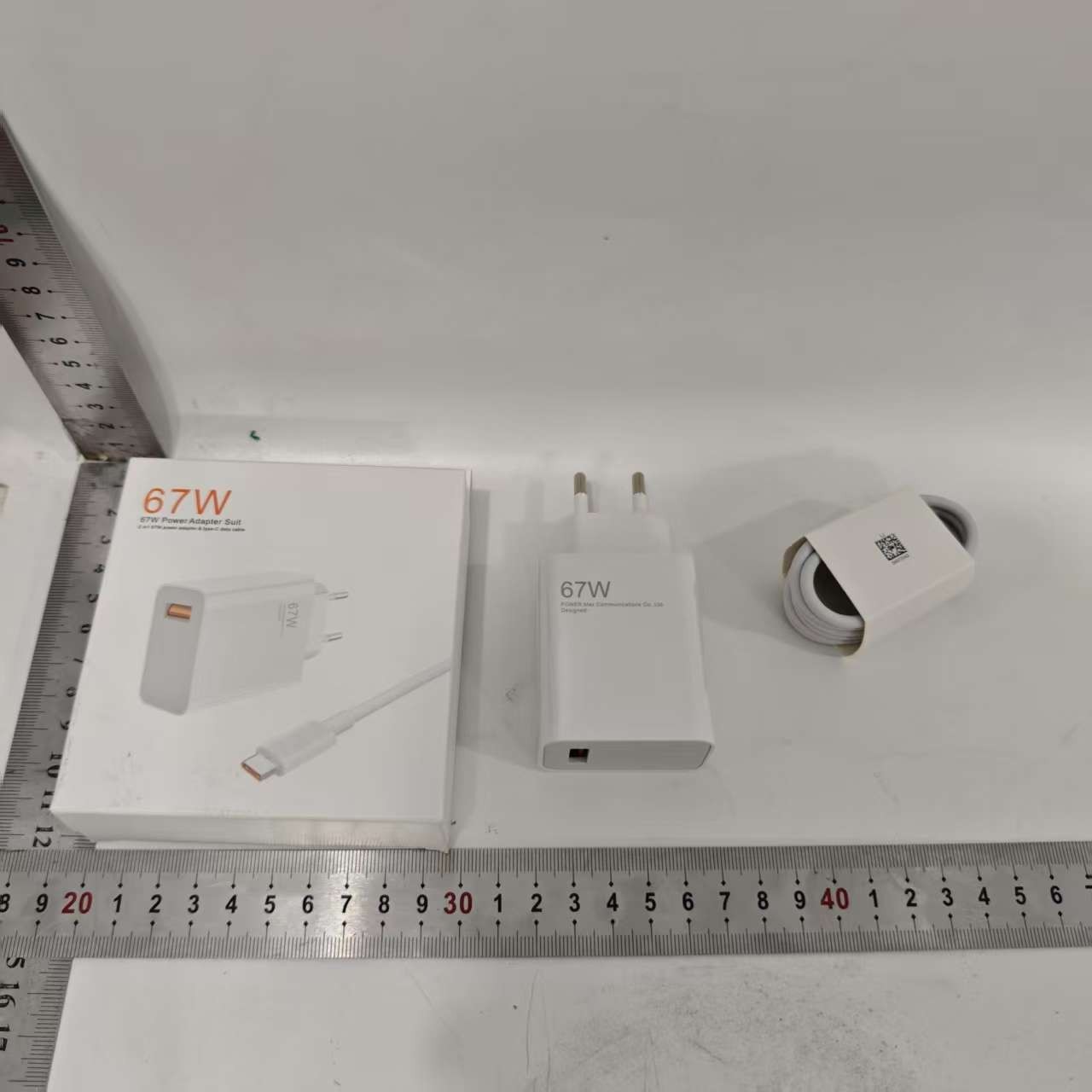 Incarcator Retea Super Charge pentru Telefon, Flippy, 67W Standard UE, Port USB-B cu Cablu TYPE-C de 1m Inclus, Alb