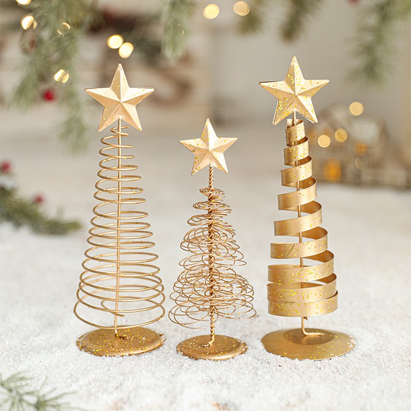 Brad de Craciun Ornament, Flippy, Decoratiune Brad micut din Metal, inaltime 16 x 6.5 x6.5 cm, Ornament de Craciun, Auriu