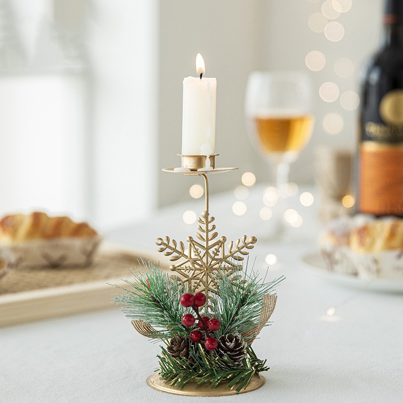 Suport Decorativ pentru Lumanare de Craciun, Flippy, Ornament pentru Lumanare, Model Fulg de Nea Auriu cu Crengute de Brad, din Art Metal, pentru Masa, fara Lumanare, 15 x 8 cm, Auriu