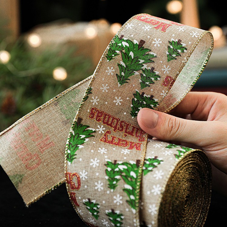 Panglica de Craciun pentru Decor Brad, Flippy, Panglica Decorativa de Craciun pentru Funde, Imprimeu Brazi Merry Christmas, 200 x 6.3 m, Khaki Verde Rosu