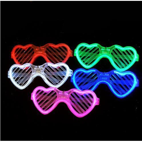 Ochelari de Petrecere cu LED, Flippy, Model Inima, din Plastic, 3 Moduri de Iluminat, Marime Universala, Multicolor