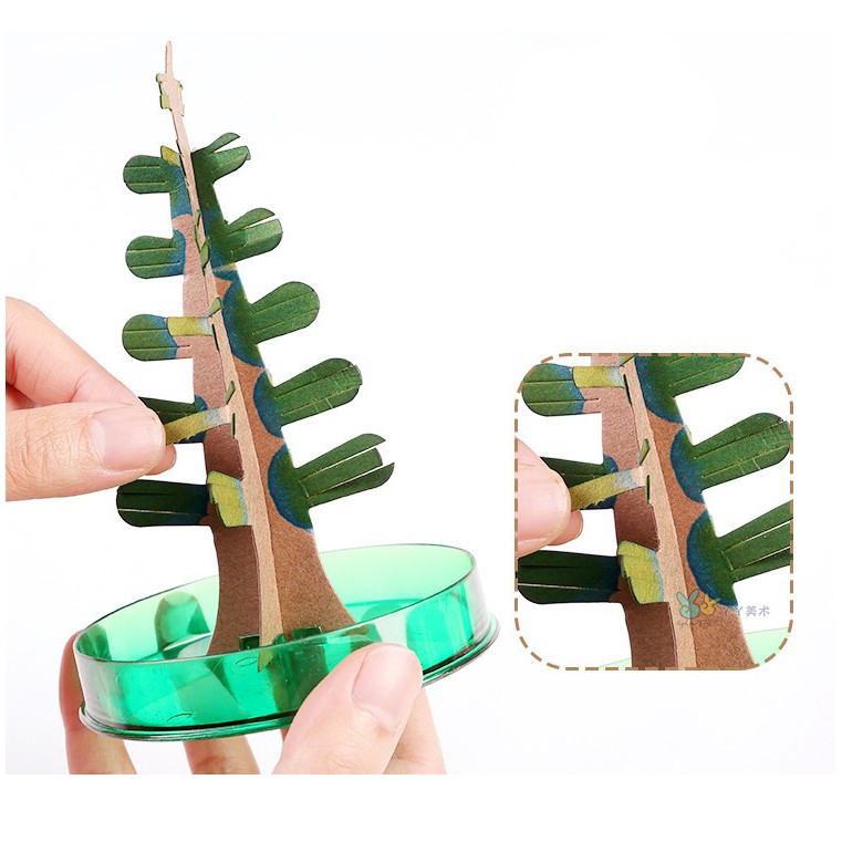 Brad Copac de Hartie Infloritor pe Apa, Flippy, Jucarie Brad Magic Infloritor de Craciun, Crestere Lenta in 8-24 h, Decoratiune de Craciun, 16.5 x 9.5 x 9.5 cm, Alb