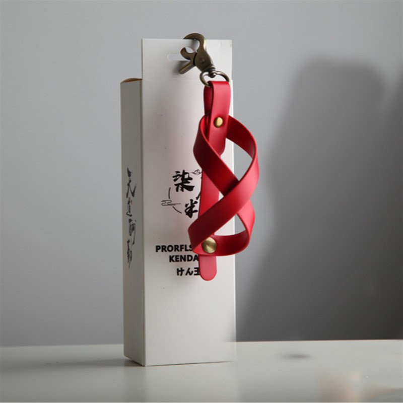 Husa pentru Kendama, Flippy, Husa de Depozitare pentru Kendama, din Piele Ecologica, Catarama cu Agatare pentru Transportare, Model Breloc 8, 12 x 6 cm, Rosu