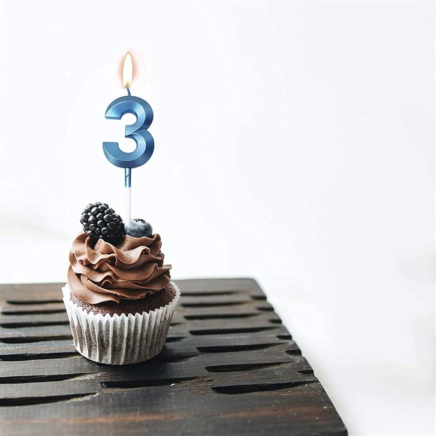 Lumanare Cifra 3, Flippy, Model Diamond, 5 x 3.4 cm, Albastru