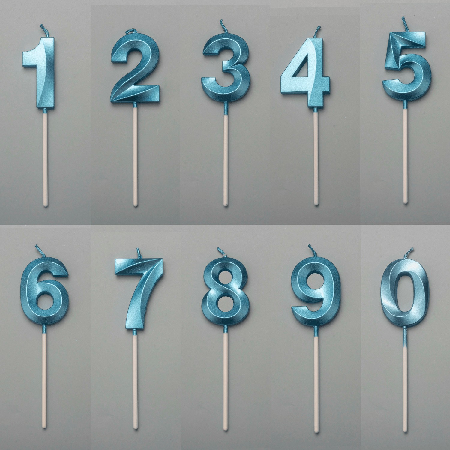 Lumanare Cifra 5, Flippy, Model Diamond, 5 x 3.4 cm, Albastru