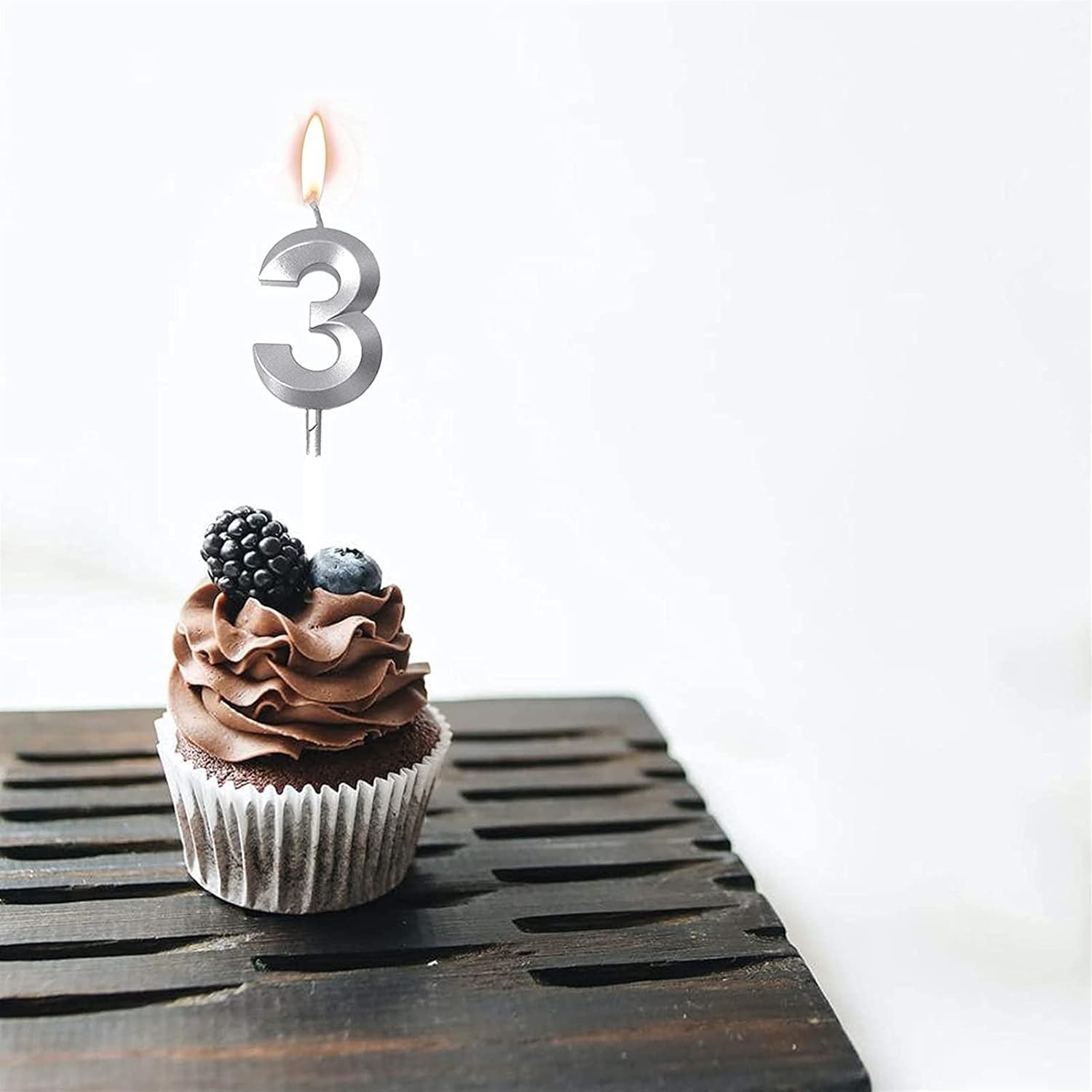 Lumanare Cifra 3, Flippy, Model Diamond, 5 x 3.4 cm, Argintiu