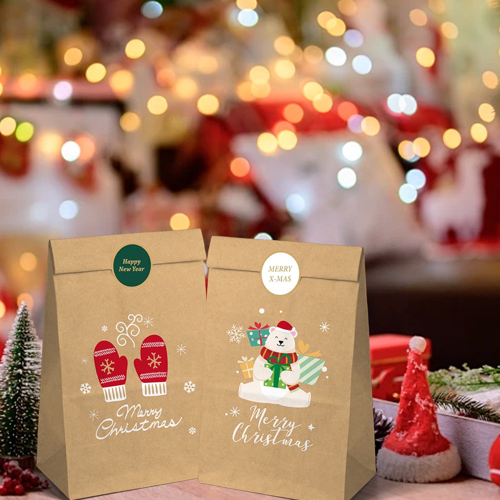 Set 12 Pungi de Cadou, Flippy, Tema Craciun, 12 Stickere Incluse, 22 x 12 x 8 cm, din Hartie, Maro