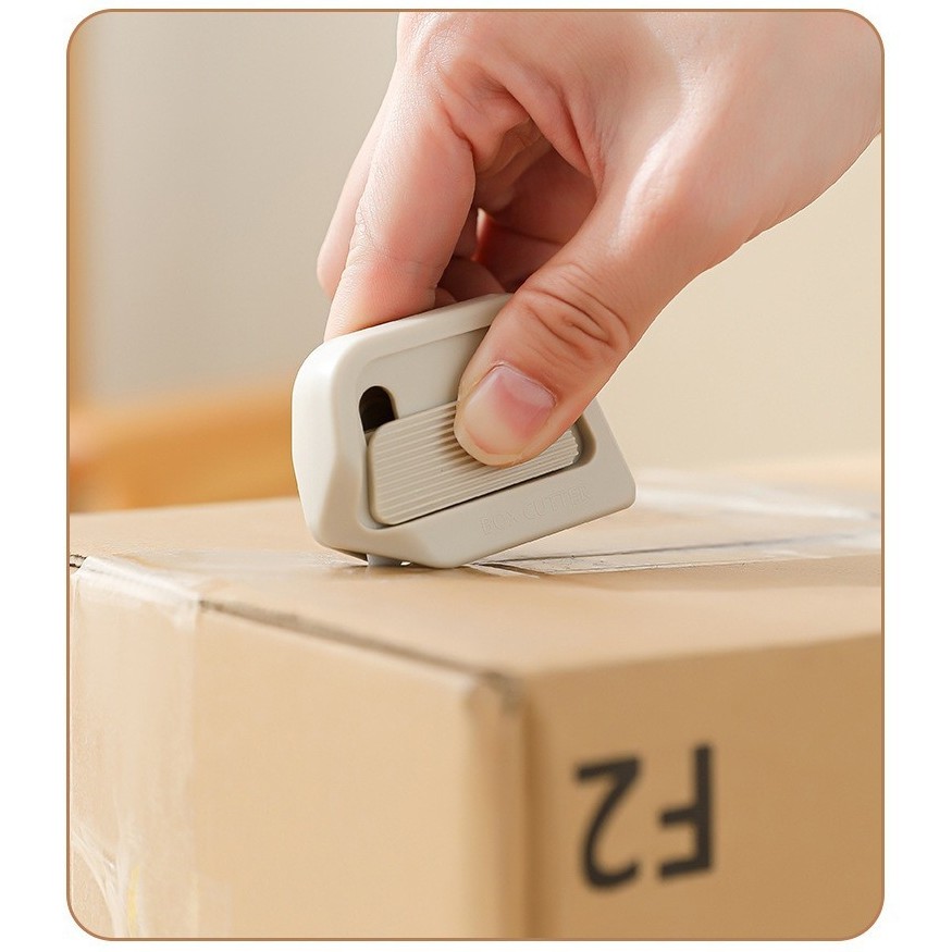 Cutter Portabil, Flippy, din ABS, Magnetic, Lama Ceramica, Autoretractabila, Universal, Alb