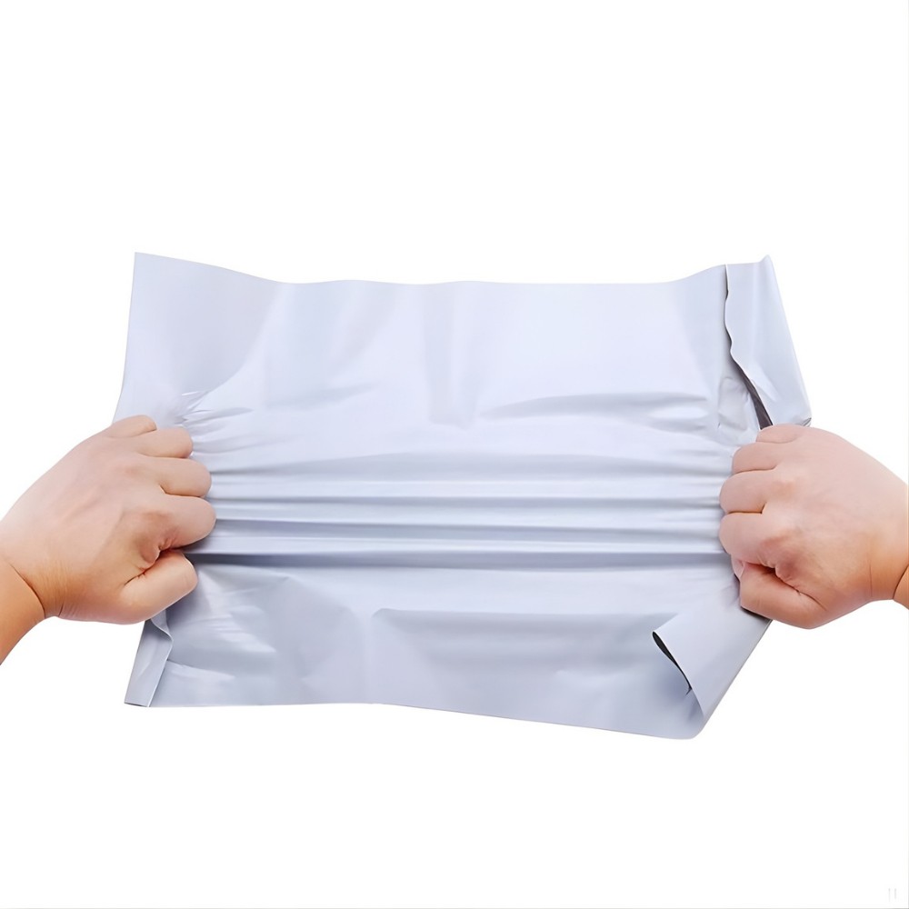 Set 500 Pungi Curierat, 500x700x40mm, Grosime 50 Microni, Banda Adeziva pentru Sigilare, Alb la Exterior, Negru la Interior