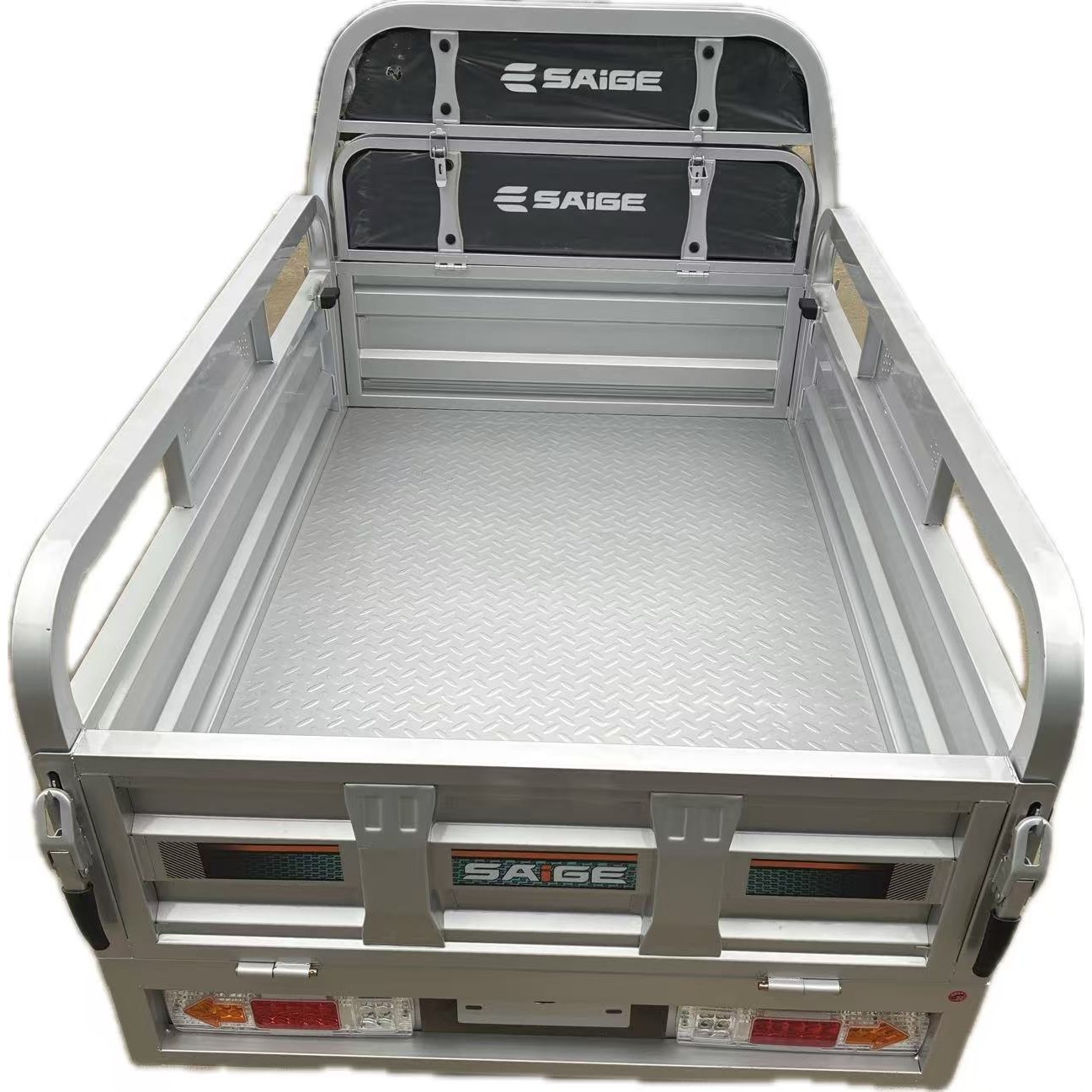 Triciclu Electic de Marfa Chuanqi, Saige, Fara Permis, Motor 1600W, Baterie 72V32Ah, Autonomie 60km, 250x88x115 cm, Viteza Maxima 25km/h, Gri