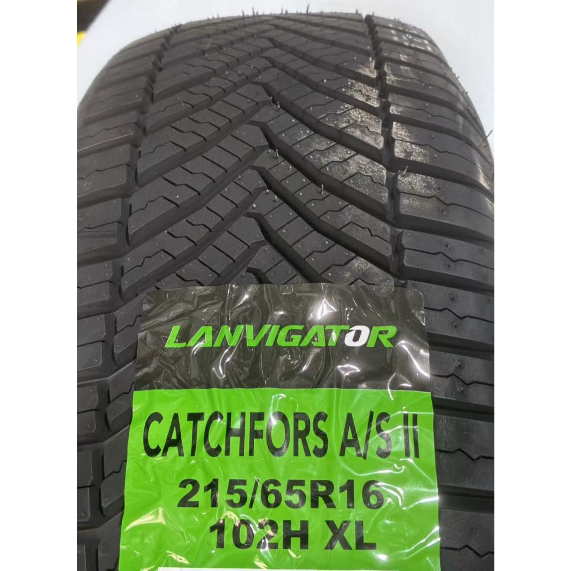 Anvelopa All Season LANVIGATOR CATCHFORS A/S II 215/65/R16 102 H XL, Aderenta Sporita pe Zapada si Umed, Confort si Durabilitate