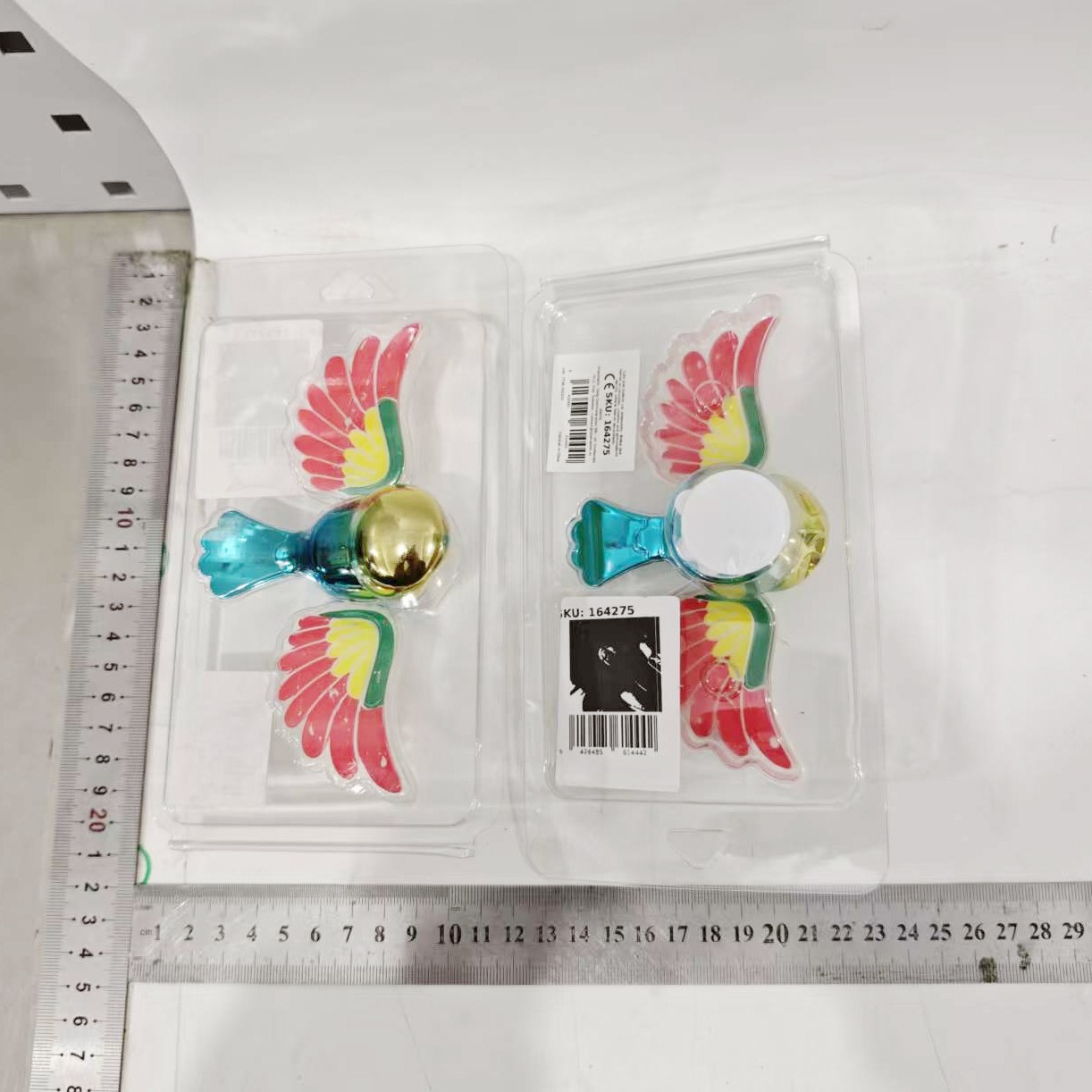 Ornament Decorativ Auto, Flippy, Model Pasare Zburatoare pentru Moto/Auto, din plastic Rezistent, 14.5 x 8 x 5 cm, Verde/Multicolor