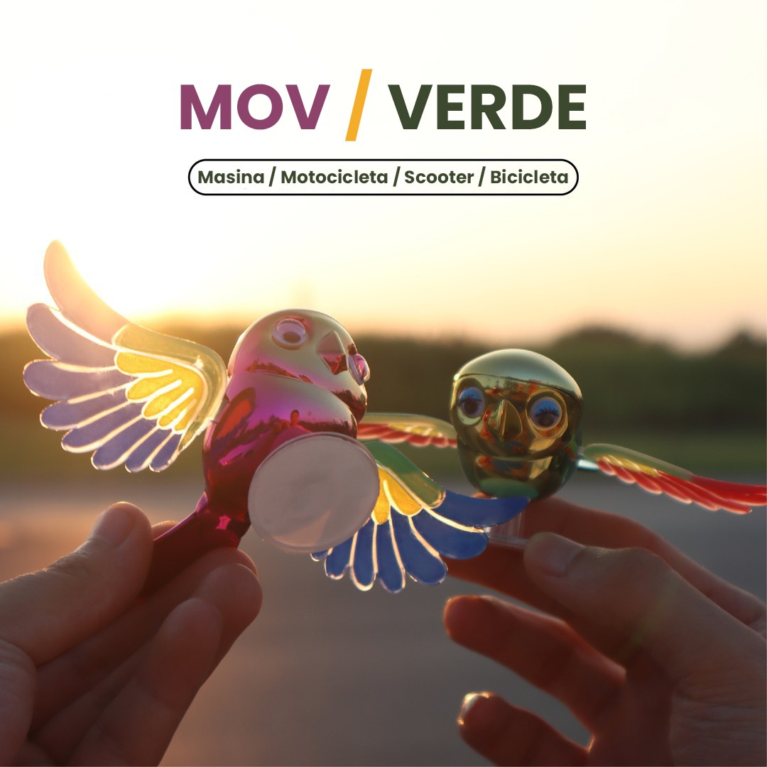 Ornament Decorativ Auto, Flippy, Model Pasare Zburatoare pentru Moto/Auto, din plastic Rezistent, 14.5 x 8 x 5, Mov/Multicolor