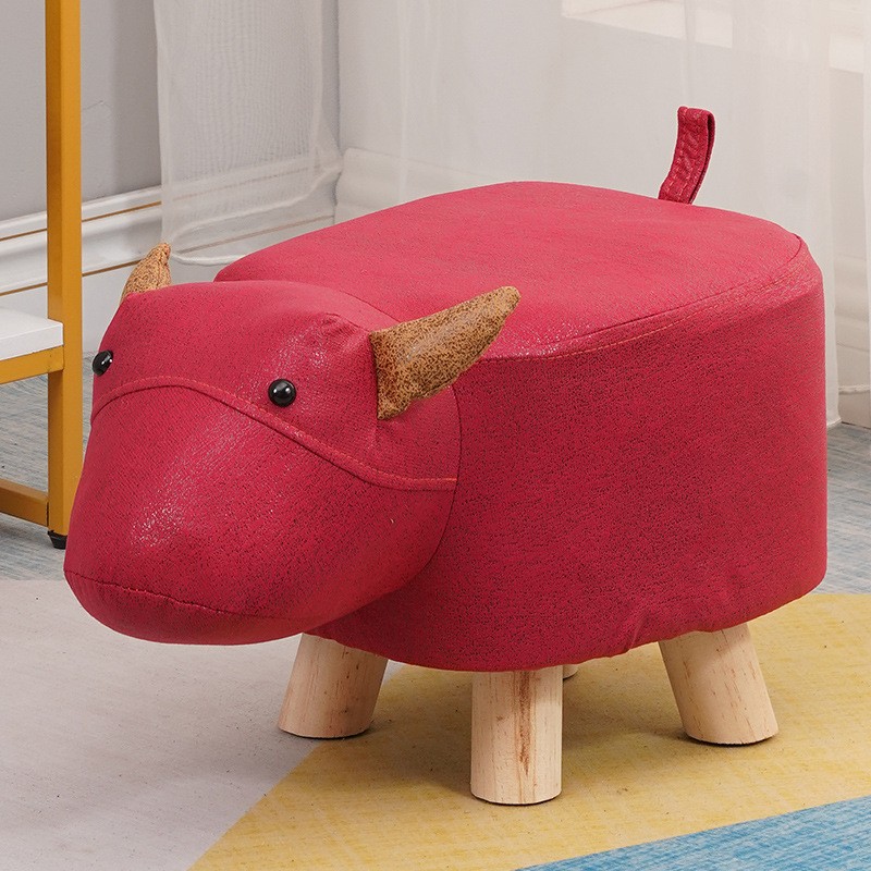 Taburet pentru Copii, Flippy, Scaun Tip Taburet, Model Vacuta, din Lemn Masiv, Scaun pentru Copii, 30 x 25 x 25 cm, Rosu