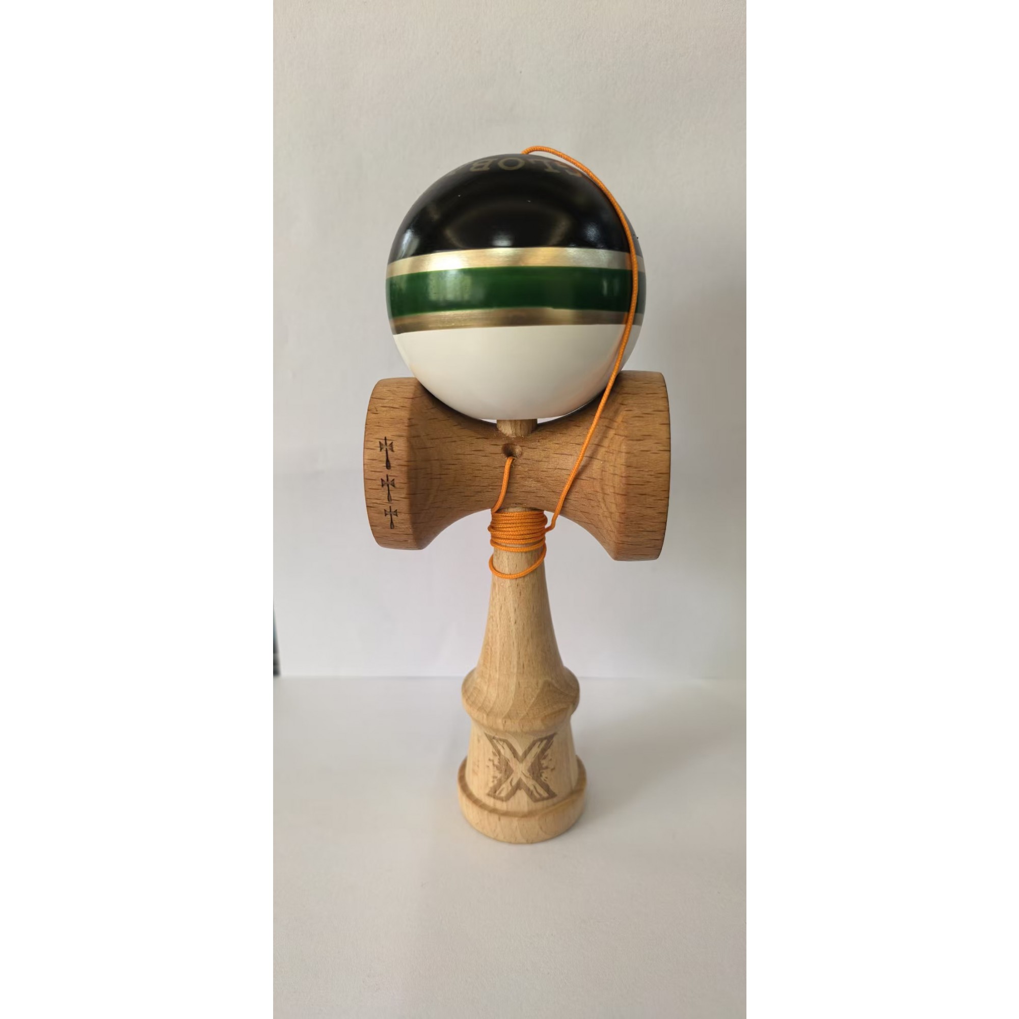 Kendama Originala X - ROYAL , Profesionala, Flippy, din Lemn, 18 cm, Verde-Gold