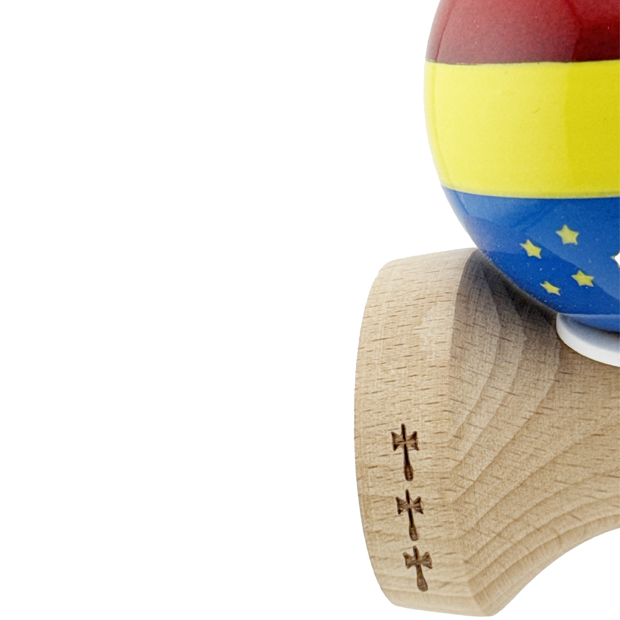 Kendama X Originala, Profesionala, Flippy, Tricolor Edition cu Stele, Super Sticky cu Cupe Mari KING SIZE V3, Rulment Metalic si Gaura in Baza, din Lemn 18 cm, Ata 62/65 cm, Multicolor