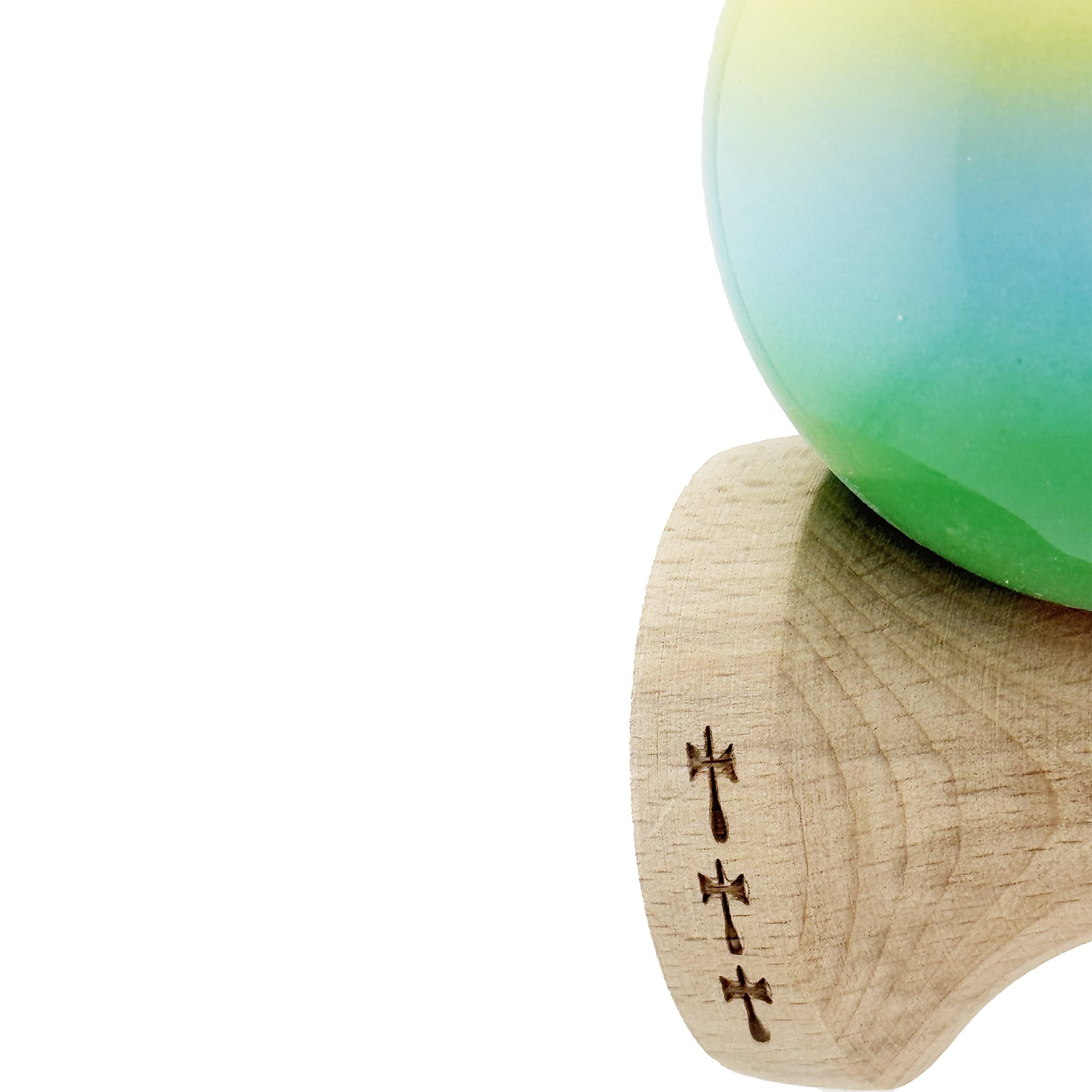 Kendama X Originala, Profesionala, Flippy, Big Cups V2, Super Sticky cu Cupe Mari, din lemn 18 cm, Rulment Metalic cu Ata 55 cm, Galben/Albastru/Verde