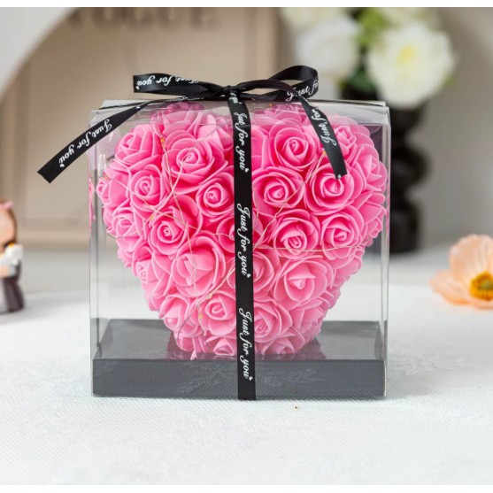 Inima din flori, Trandafiri de spuma, roz, 15x15x9 cm, Cutie 16x10x15 cm