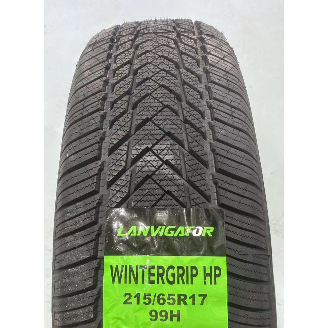 Anvelopa Iarna HP LANVIGATOR 215/65R17 99H, Aderenta Sporita pe Zapada si Umed, Confort si Durabilitate